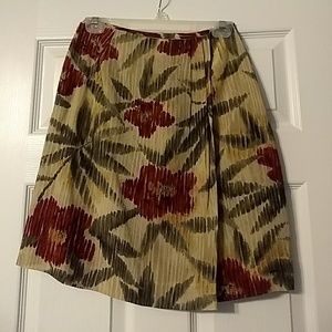 Jones New York sz 4 100% silk skirt